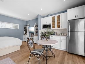 1622 W Oak, Burbank CA 91506