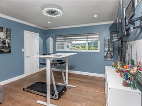 1622 W Oak, Burbank CA 91506