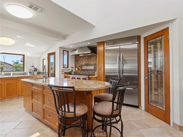 1012 N Sunset Canyon Drive, Burbank CA 91504