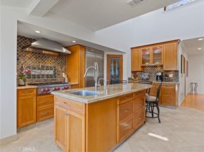 1012 N Sunset Canyon Drive, Burbank CA 91504