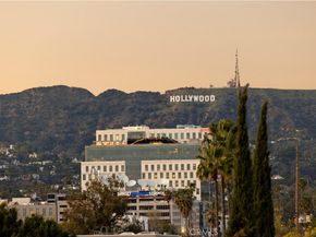 922 N Ridgewood Pl, Los Angeles CA 90038