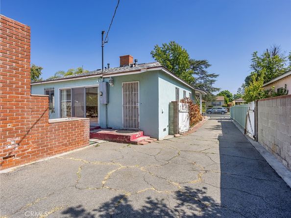 6633 Riverton Avenue, North Hollywood CA 91606