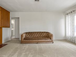 6633 Riverton Avenue, North Hollywood CA 91606