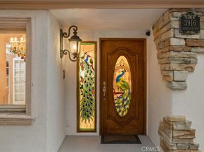 3916 Carnavon, Los Angeles CA 90027