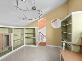 3916 Carnavon, Los Angeles CA 90027