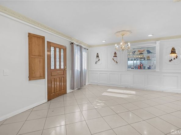 3916 Carnavon, Los Angeles CA 90027