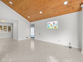 3916 Carnavon, Los Angeles CA 90027