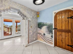 3916 Carnavon, Los Angeles CA 90027