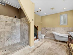 3916 Carnavon, Los Angeles CA 90027