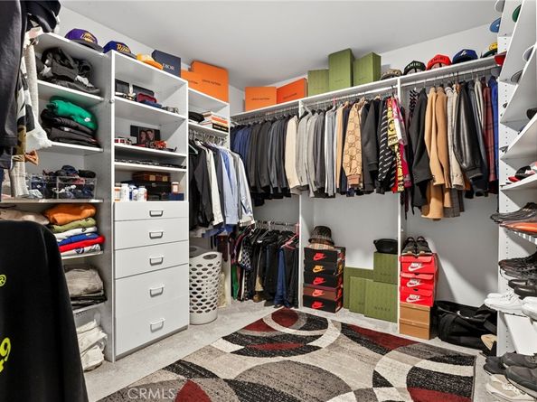 22900 Hatteras, Woodland Hills CA 91367