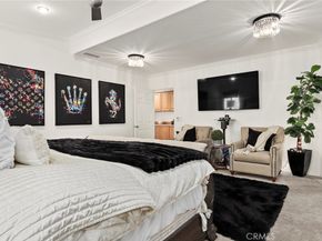 22900 Hatteras, Woodland Hills CA 91367