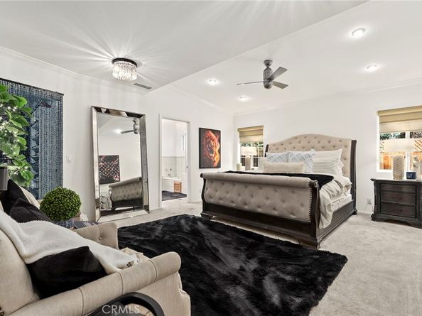 22900 Hatteras, Woodland Hills CA 91367