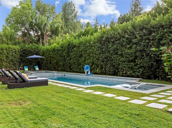 22900 Hatteras, Woodland Hills CA 91367