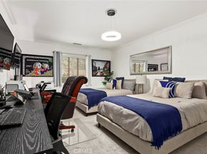 22900 Hatteras, Woodland Hills CA 91367