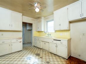 702 S Mariposa Street, Burbank CA 91506