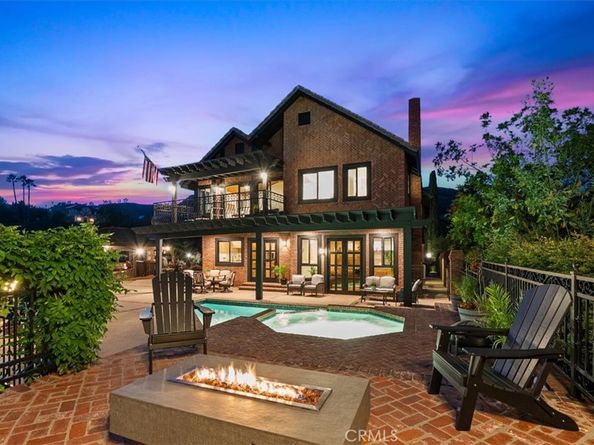 834 Moorside Drive, Glendale CA 91207