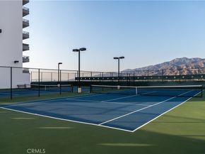 345 Pioneer Drive 801, Glendale CA 91203