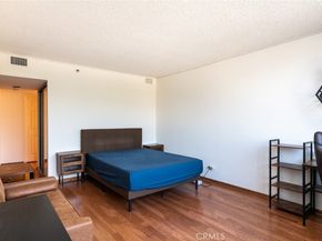 345 Pioneer Drive 801, Glendale CA 91203