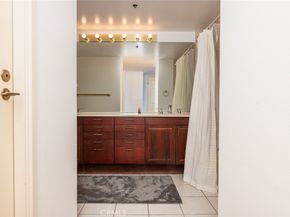 345 Pioneer Drive 801, Glendale CA 91203