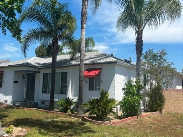 6302 Cleon, North Hollywood CA 91606