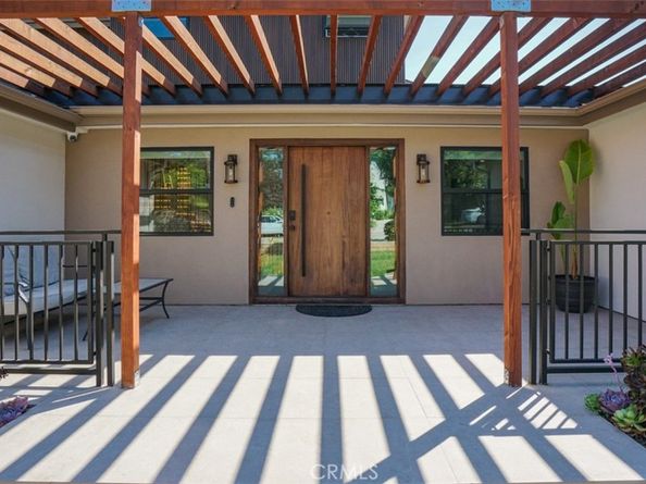 2806 Manhattan, La Crescenta CA 91214