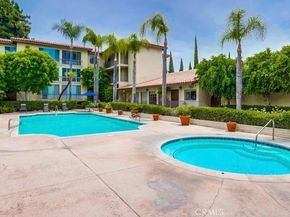 12720 Burbank 114, Valley Village CA 91607