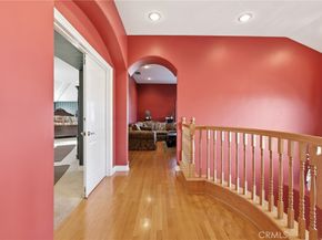 4177 S Cloverdale, Los Angeles CA 90008