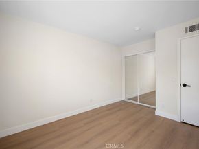 8601 Sunland Boulevard 5, Sun Valley CA 91352