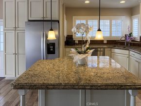 615 S Sparks, Burbank CA 91506