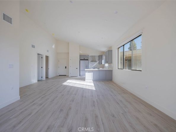 2608 Honolulu Avenue 311, Montrose CA 91020