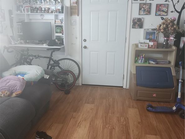 682 E 120th Street, Los Angeles CA 90059