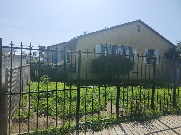 682 E 120th Street, Los Angeles CA 90059