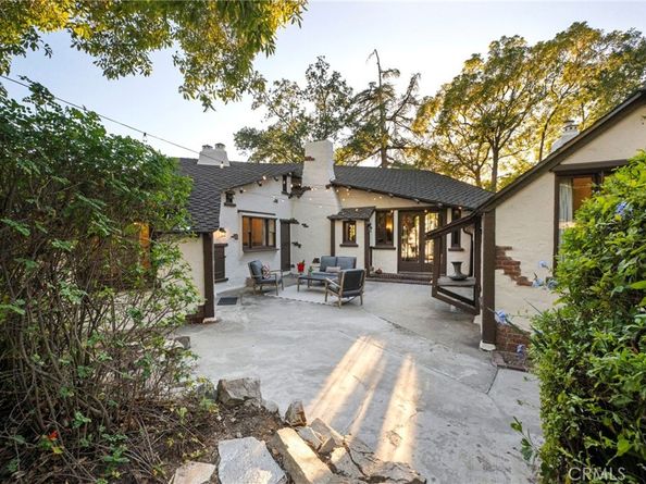 1855 Verdugo Knolls Drive, Glendale CA 91208