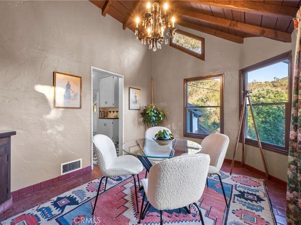 1855 Verdugo Knolls Drive, Glendale CA 91208