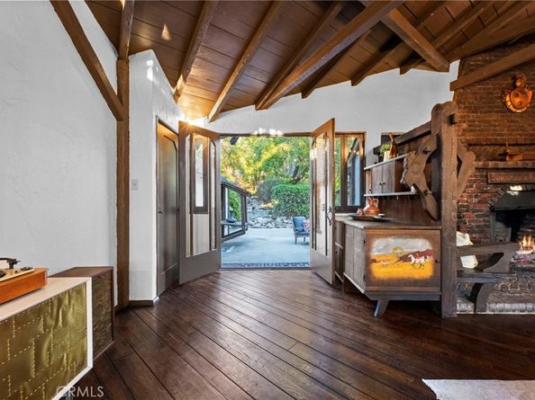 1855 Verdugo Knolls Drive, Glendale CA 91208