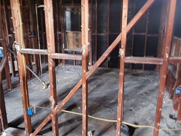 1313 S California, Compton CA 90221