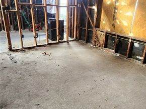 1313 S California, Compton CA 90221