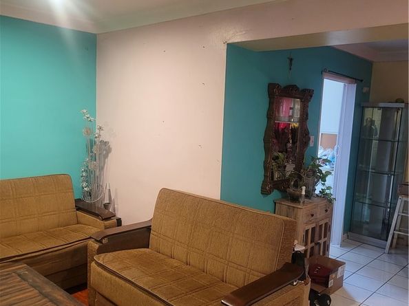 2912 Hill Street, Huntington Park CA 90255