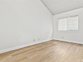 181 W La Verne 5, Pomona CA 91767