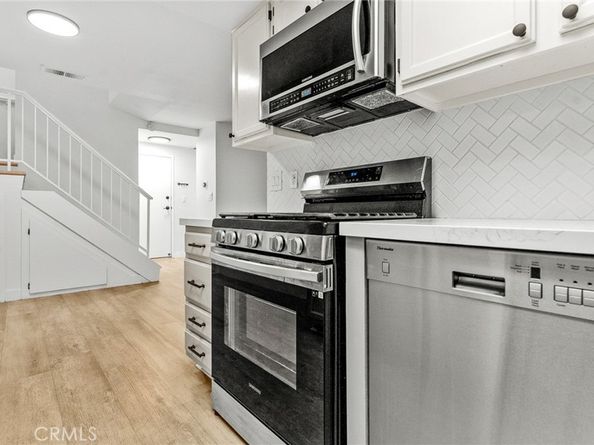 181 W La Verne 5, Pomona CA 91767