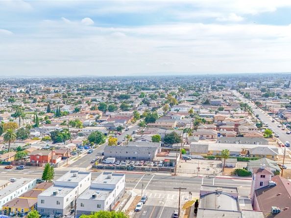 1434 W 92nd St, Los Angeles CA 90047