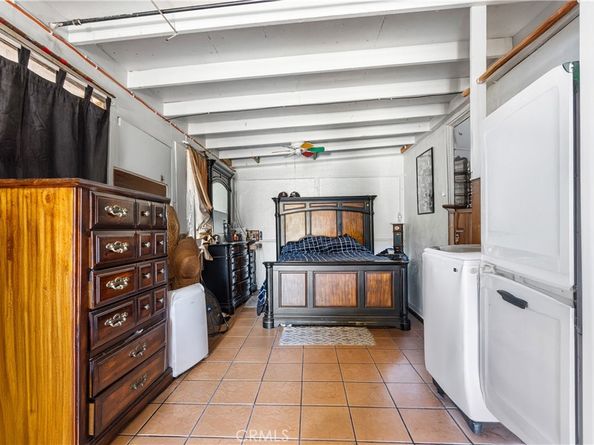 712 W 7th, Pomona CA 91766