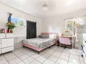 712 W 7th, Pomona CA 91766