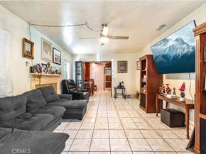 712 W 7th, Pomona CA 91766