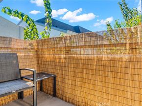 12334 Chandler C, Valley Village CA 91607