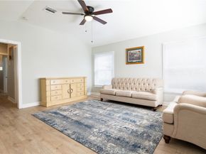 1241 W 89th st, Los Angeles CA 90044