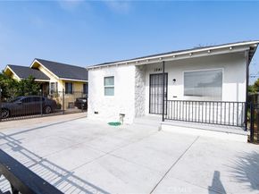 1241 W 89th st, Los Angeles CA 90044