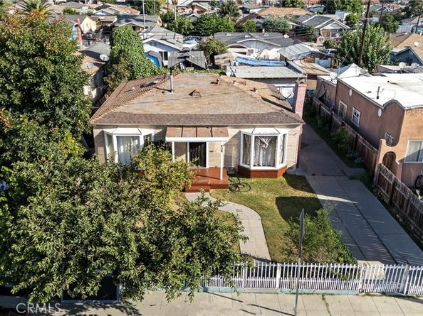 409 W Cedar St, Compton CA 90220