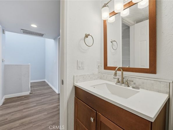 1070 S Garfield Avenue, Monterey Park CA 91754