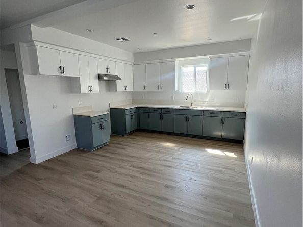 1128 Ardmore, Los Angeles CA 90006